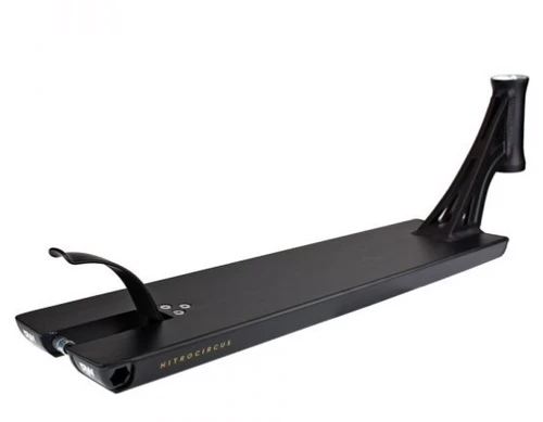 Nitro Circus R-Willy 500 Signature Deck 5.1 X 19.7 - Black 3 Nitro Circus R-Willy 500 Signature Deck 5.1 X 19.7 - Black