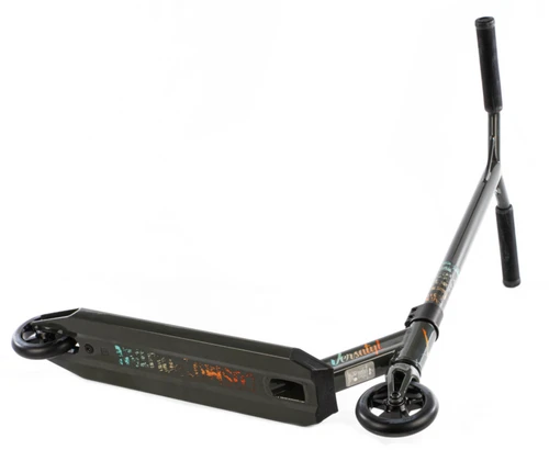 Versatyl Cosmopolitan V2 Pro Scooter Complete - Black 5 Versatyl Cosmopolitan V2 Pro Scooter Complete - Black - Image 3